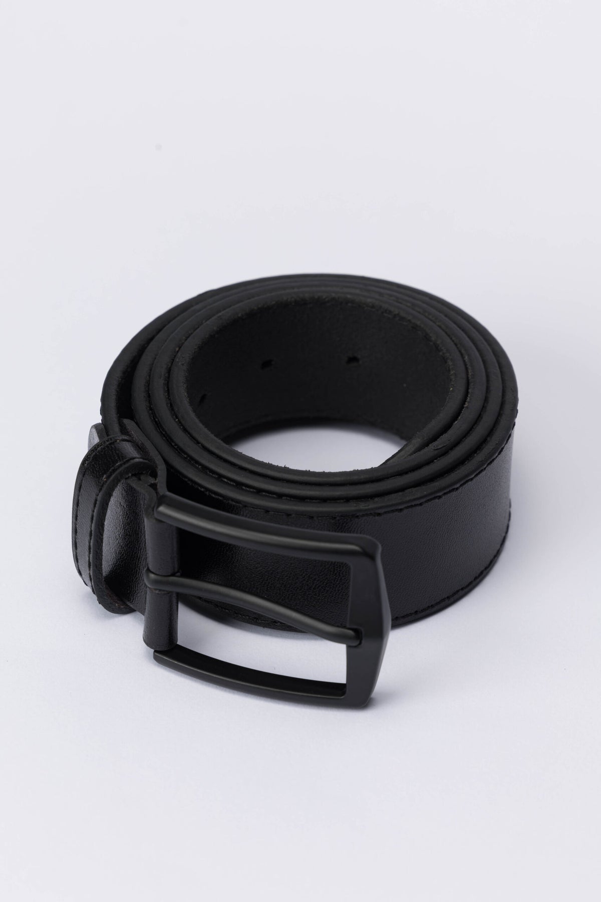 Classic Genuine Leather Belt – Black