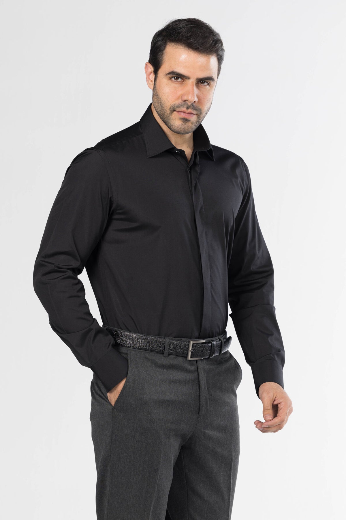 Formal Shirt with Concealed Buttons – Black