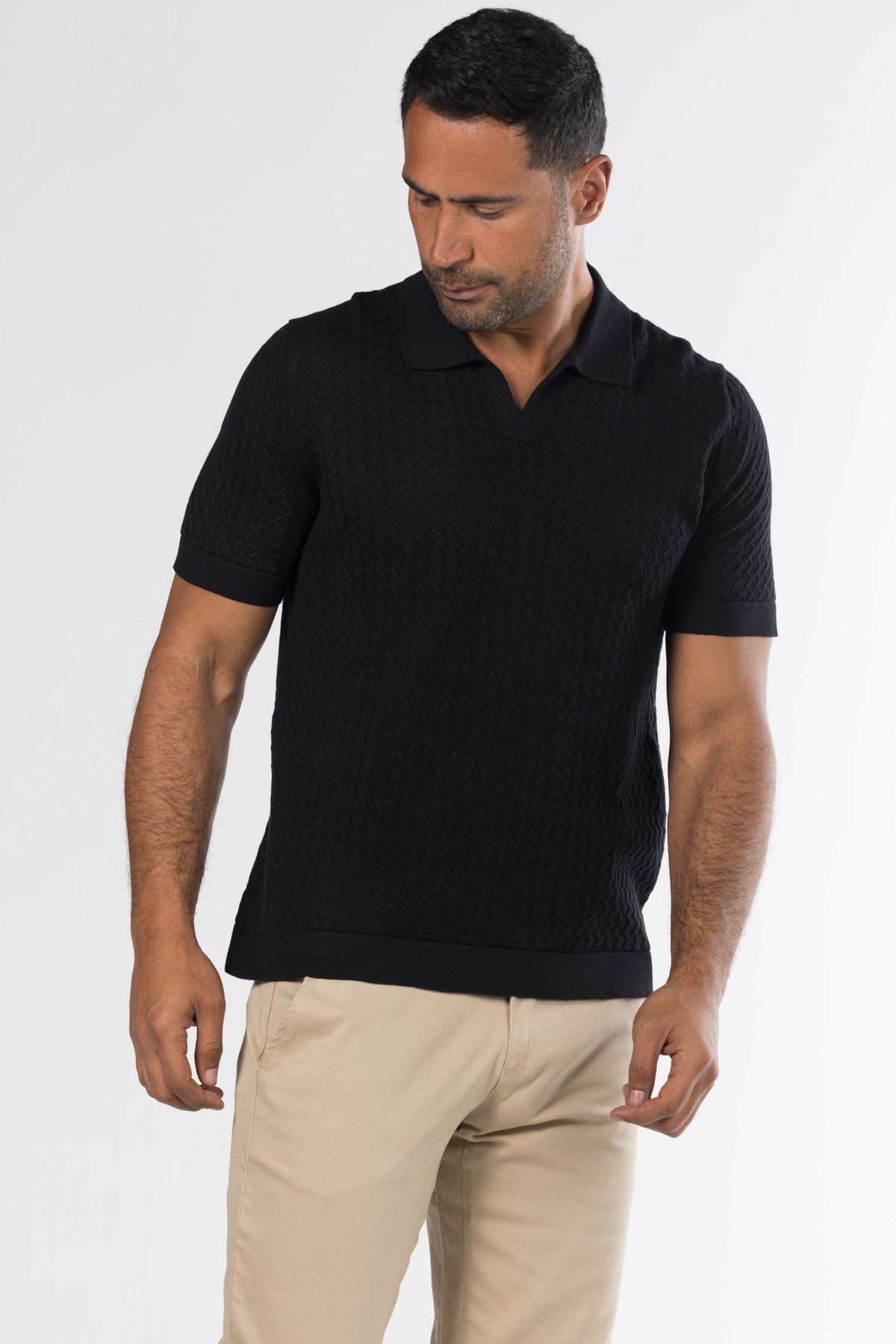 Open Collar Knit Polo – Black
