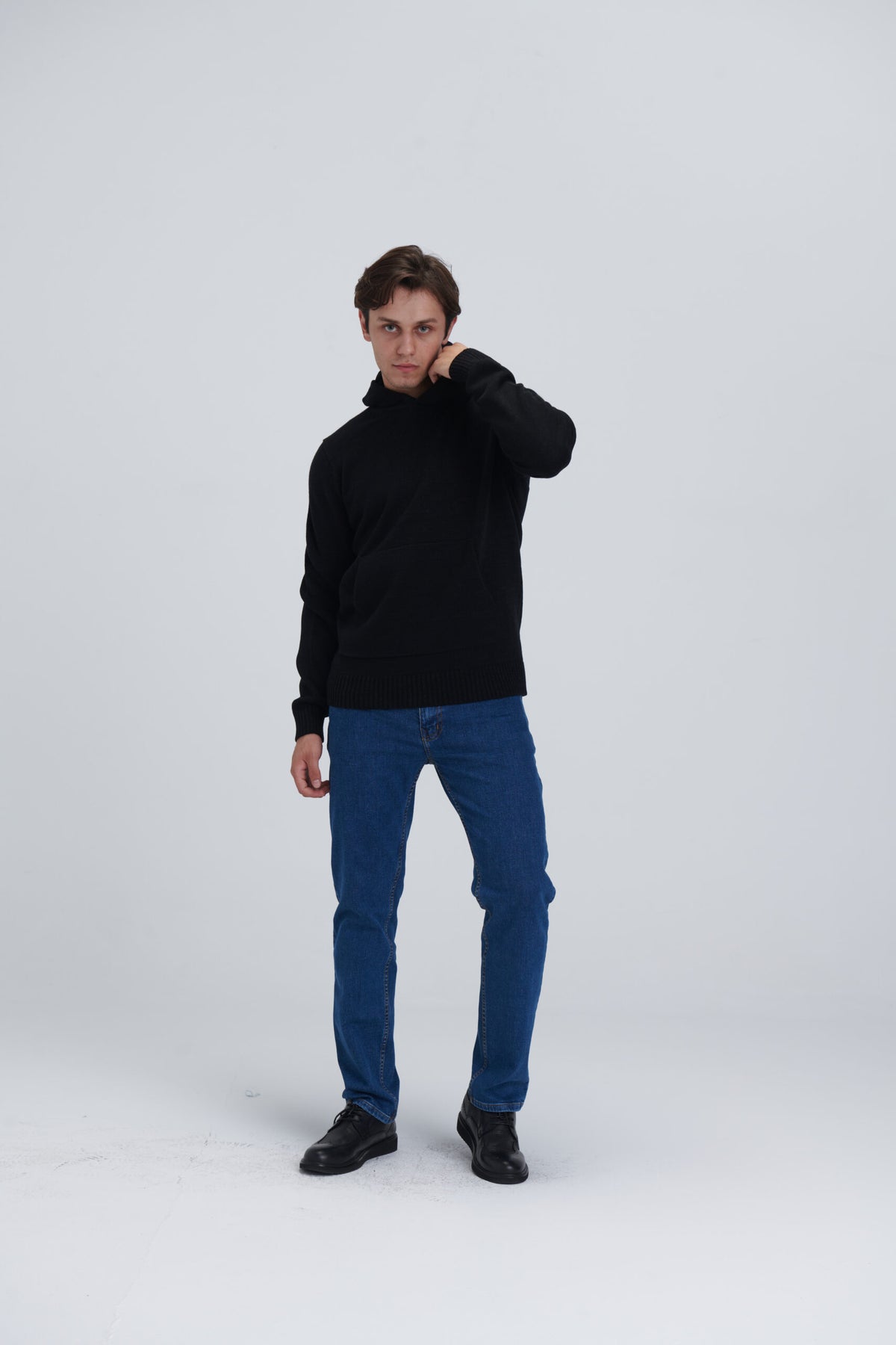 Solid Knitted Hoodie – Black