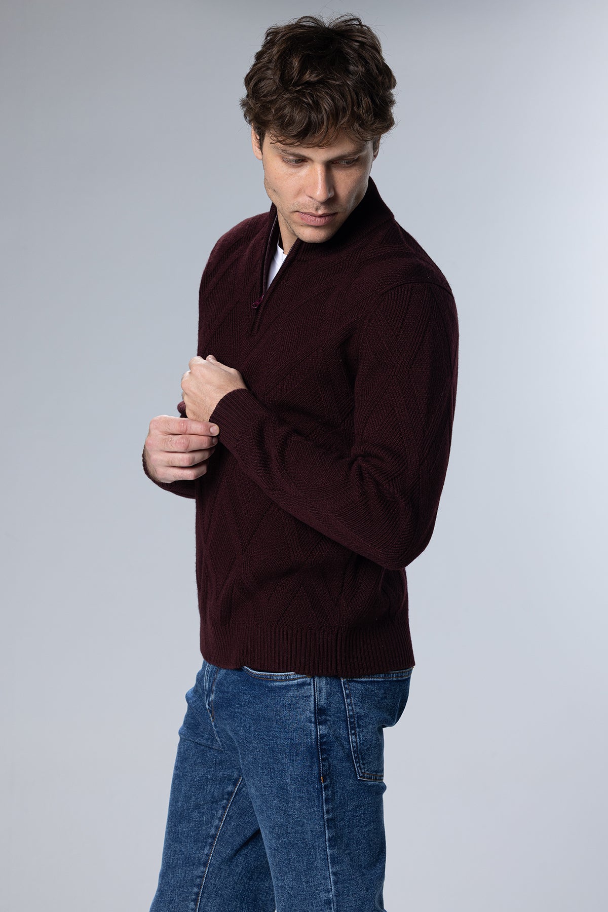 Signature Cellini Pullover – Burgundy – Burgundy – image 3