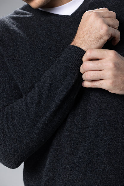 Lambswool-Blend V-Neck Pullover – Dark Grey – Dark Grey – image 8